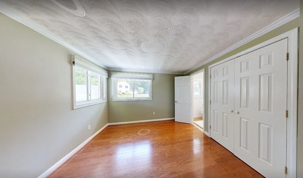 Photo of 22 Corrine Dr