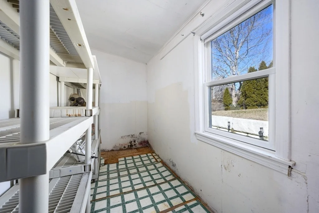 Photo of 107 Knott Ave