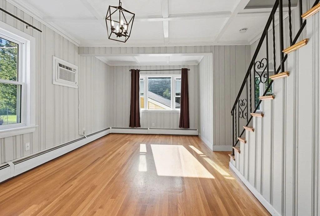 Photo of 32 Park Ave