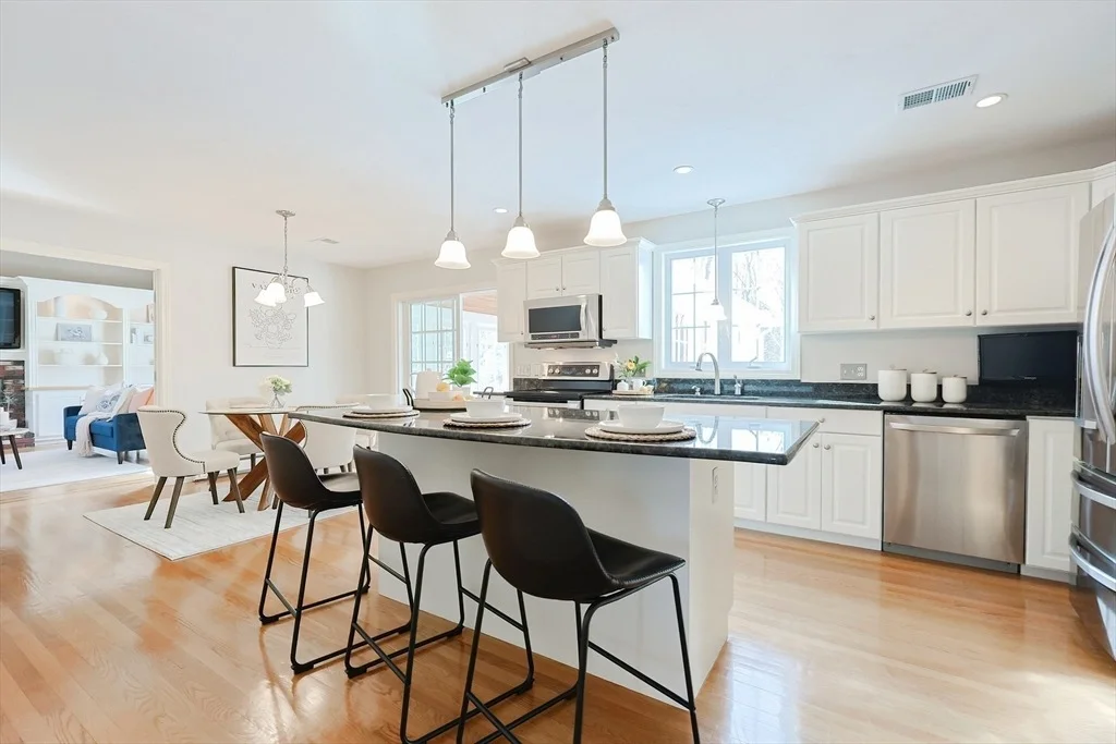 Photo of 8 Empire Dr