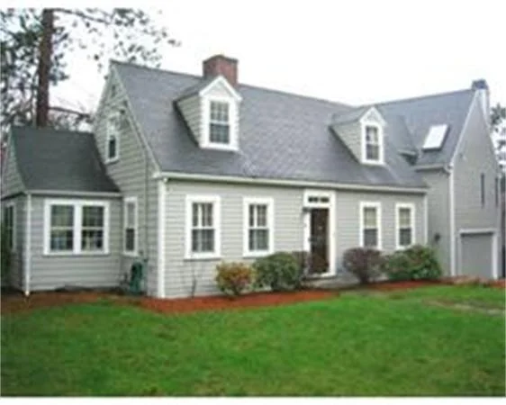 Photo of 165 Cottage St