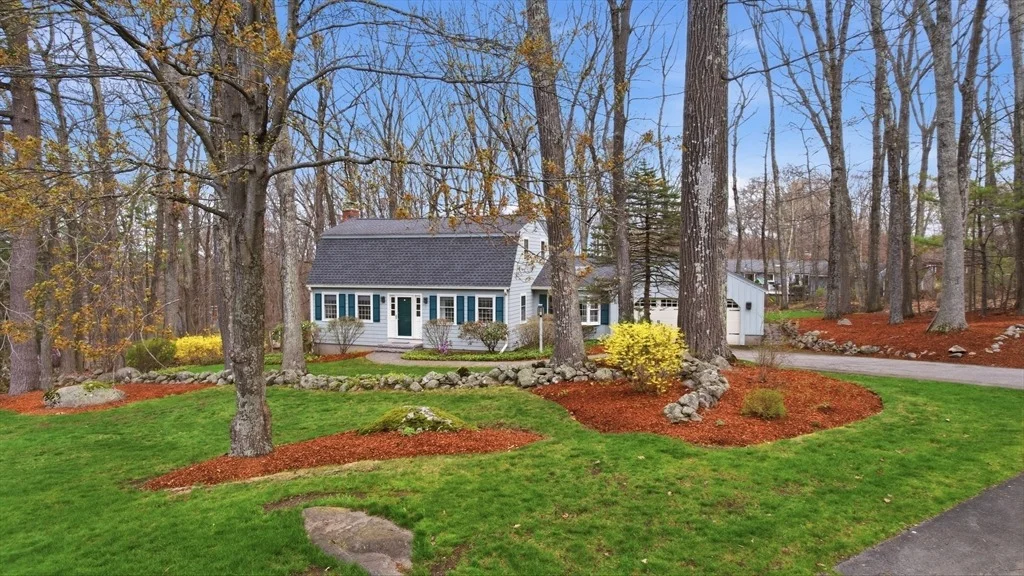 Photo of 7 Beaver Dam Dr
