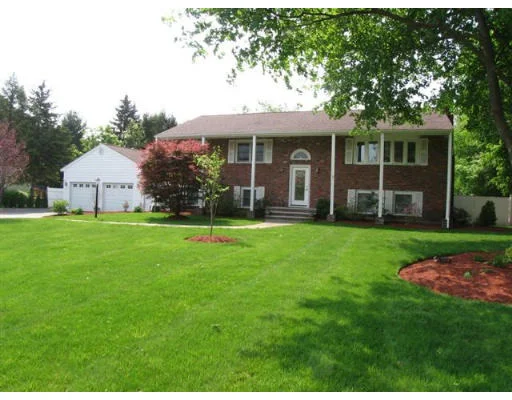 Photo of 34 Cushing Road
