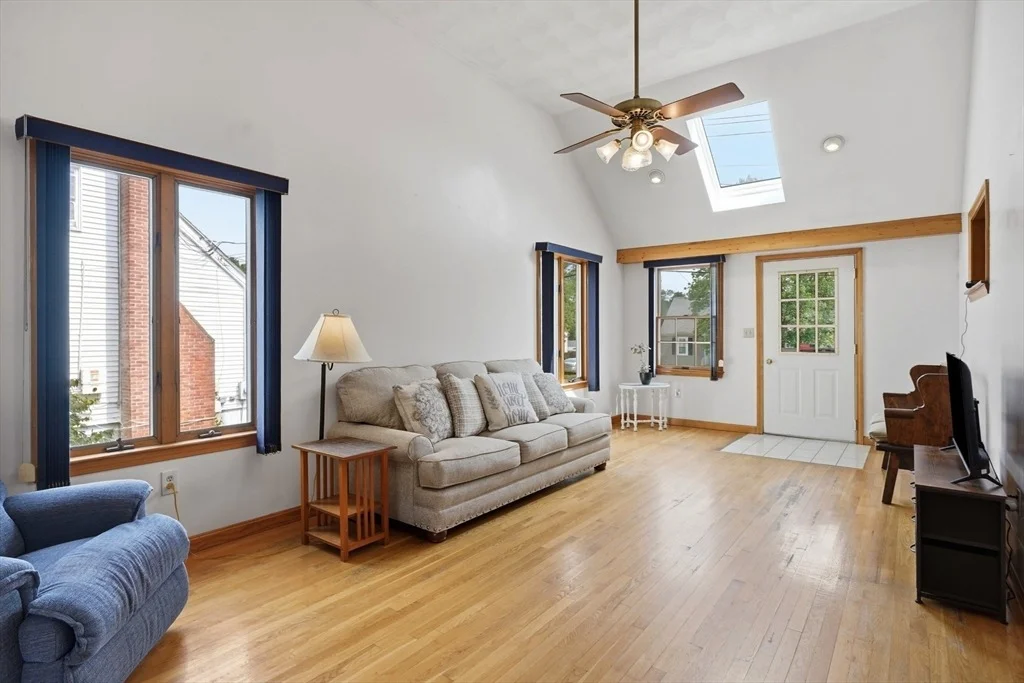 Photo of 6 Devine Rd