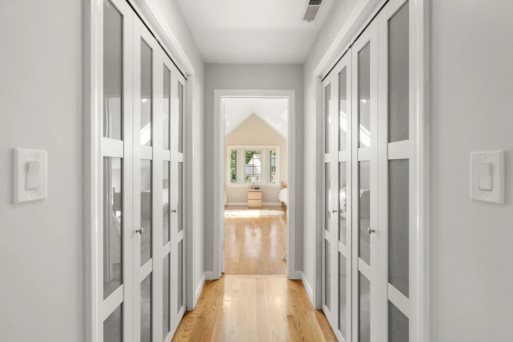 Photo of 48 Beethoven Ave