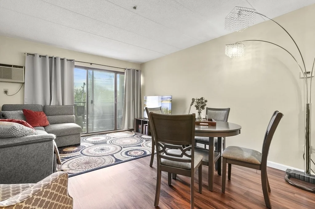 Photo of Unit 32 at 881 Broadway