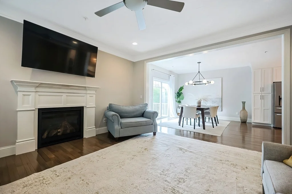 Photo of Unit 190 at 190 Riverpath Dr