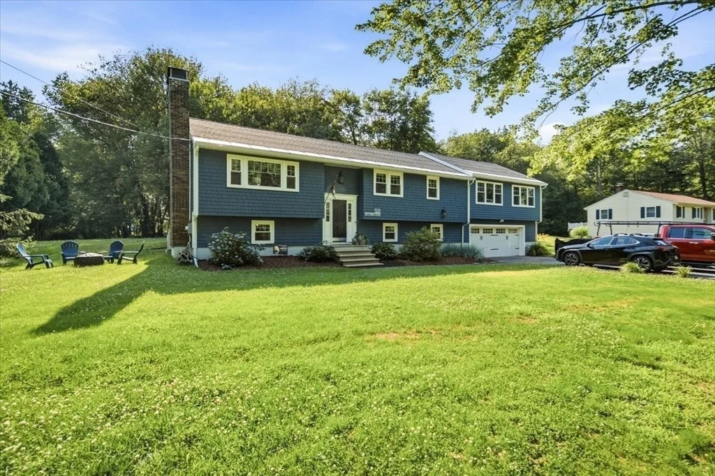 Photo of 10 Buttonwood Rd