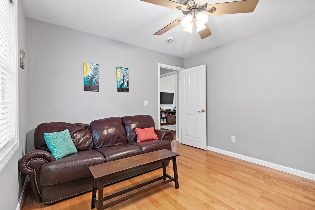 Photo of 24 Tanyard Rd