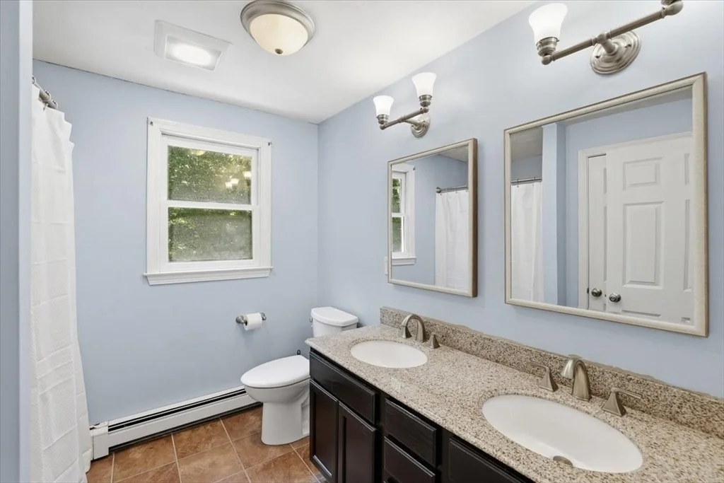 Photo of 26 Mayflower Dr