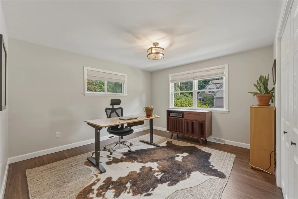 Photo of 148 Lost Lake Dr