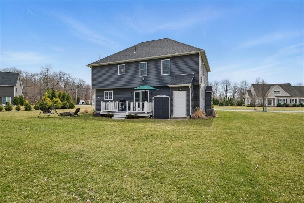 Photo of 4 Willow Brook Lane