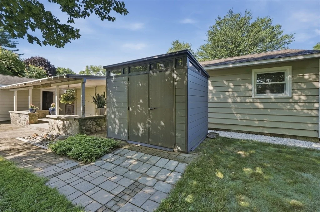 Photo of 251 Shady Brook Lane