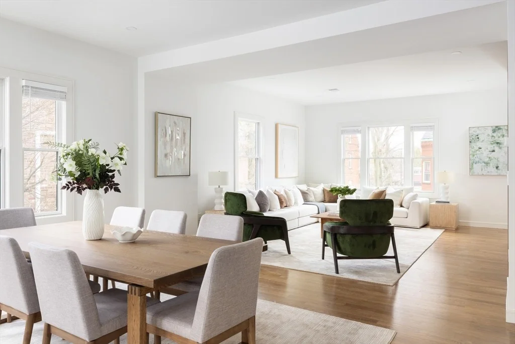 Photo of Unit 2 at 21 Kent Square