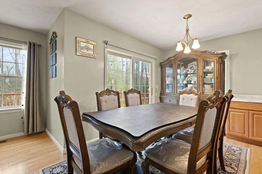 Photo of 18 Meena Dr