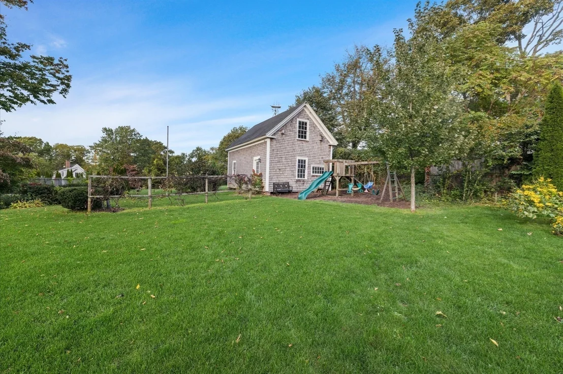 Photo of 34 Sunset Rd