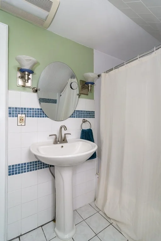 Photo of 288 Bacon St
