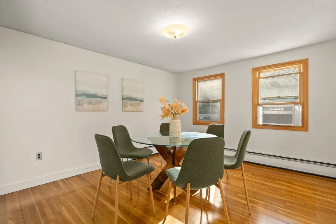 Photo of 298 Forest St