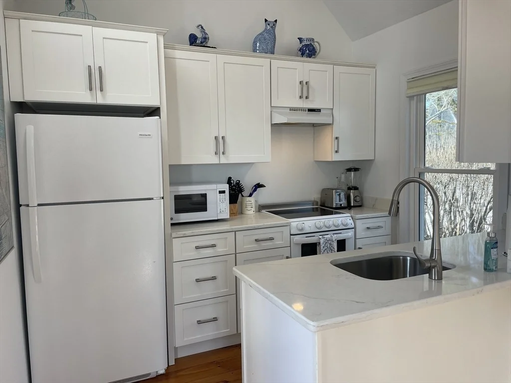 Photo of Unit 800 at 16 Hydrangea Lane