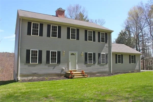 Photo of 1243 Main Road