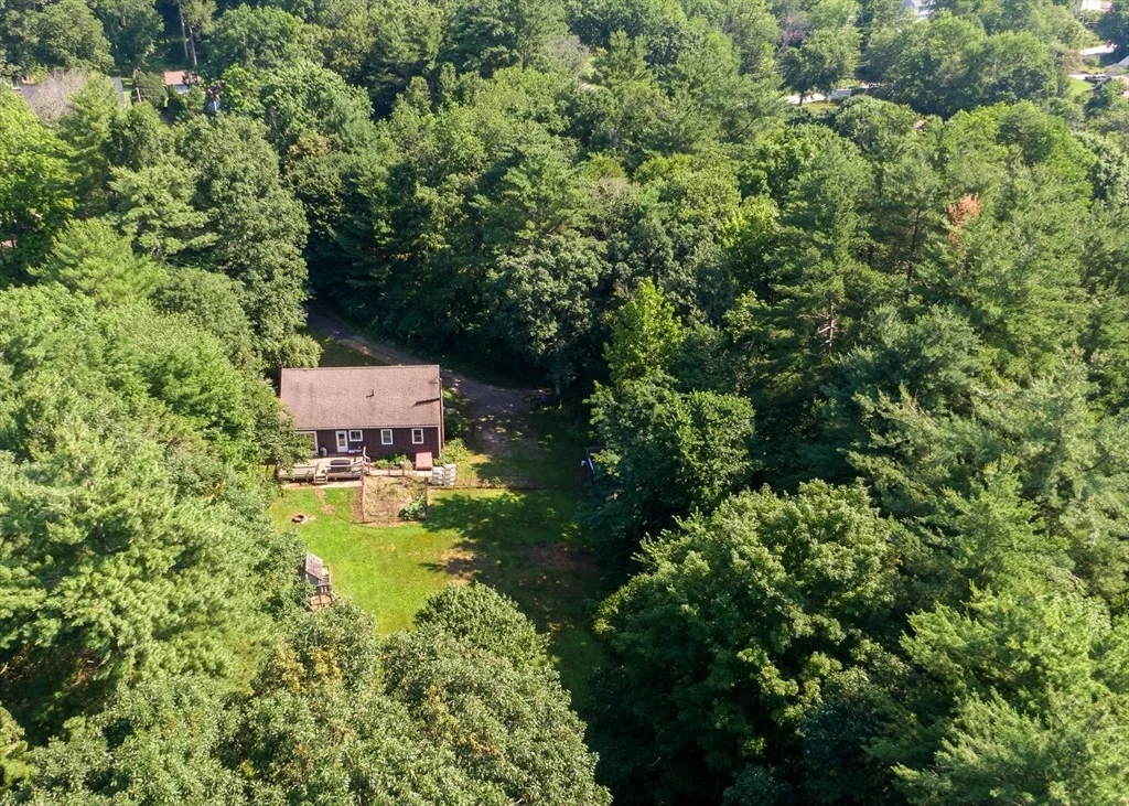 Photo of 246 Torrey Rd