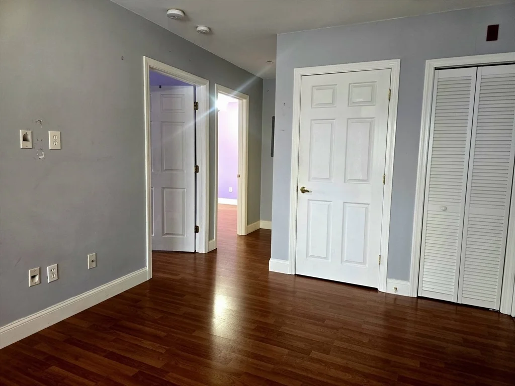 Photo of Unit C at 303 Eagle Street