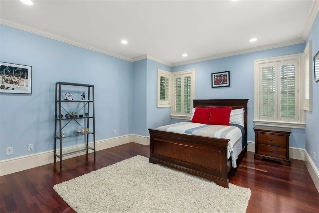 Photo of 25 Cutler Ln