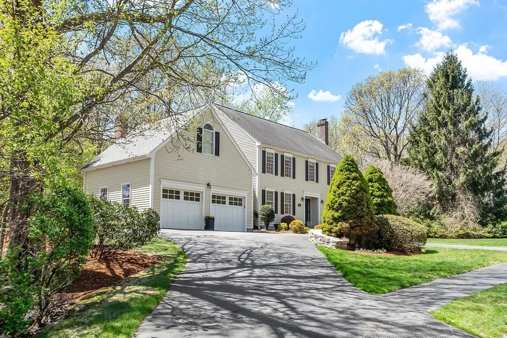 Photo of 49 Wayside Rd