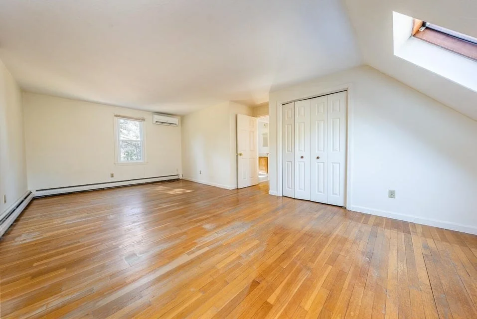 Photo of 115 Great Pines Dr