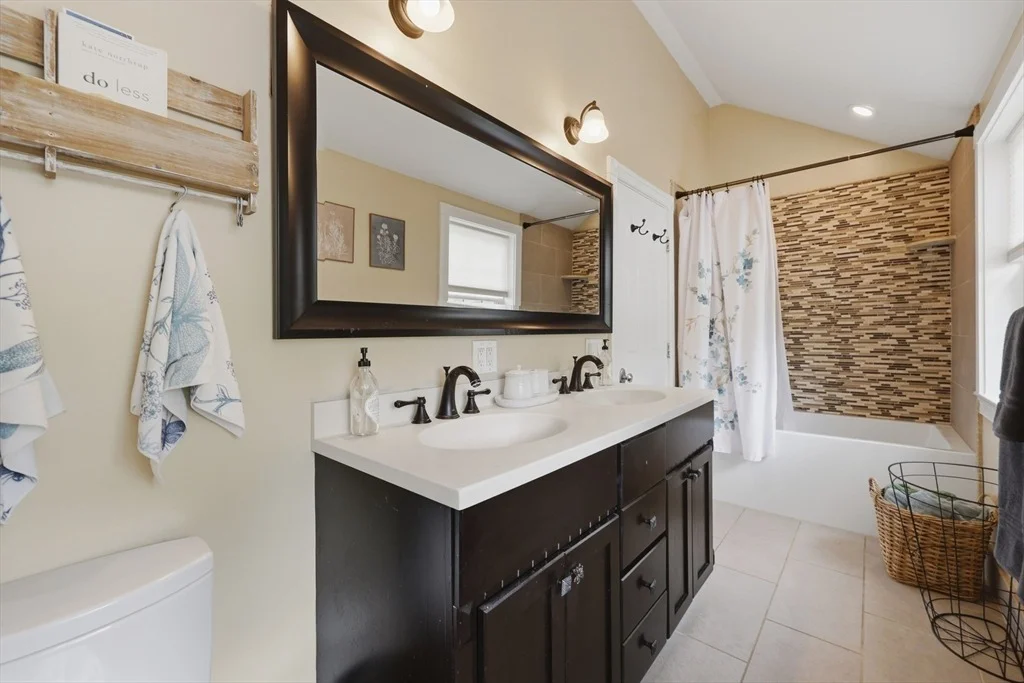 Photo of 5 Laclede Avenue