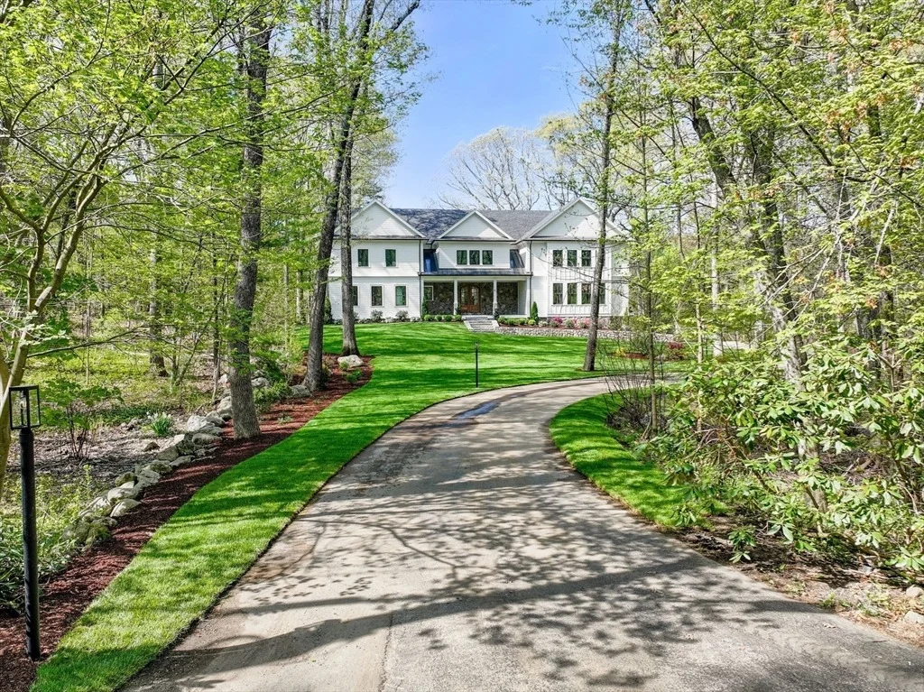 Photo of 82 Deer Path Ln