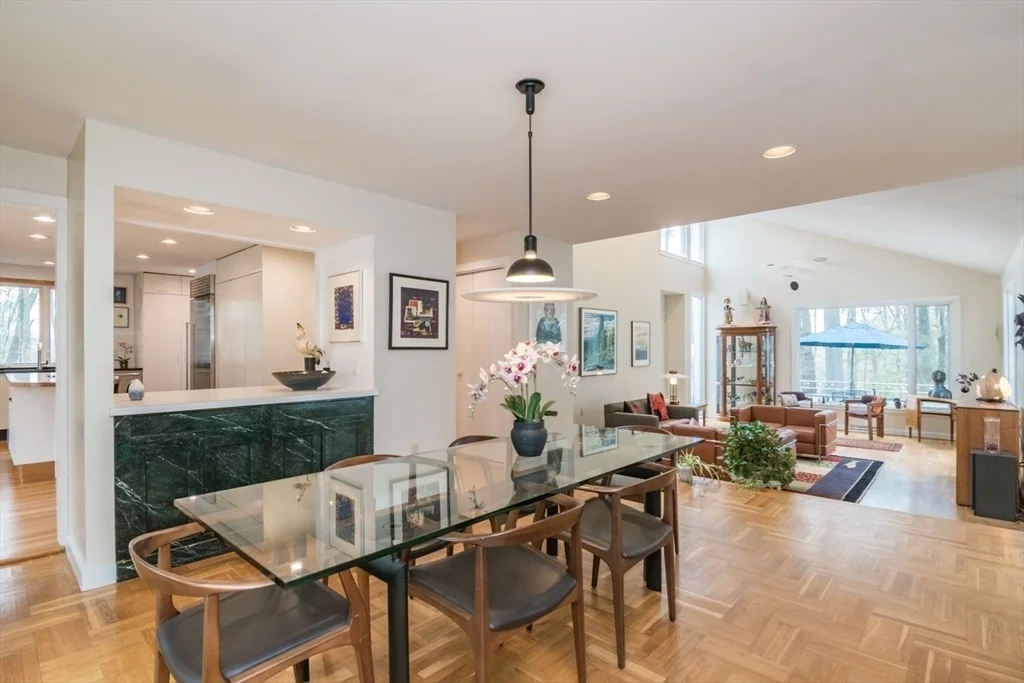Photo of 43 Morgan Cir