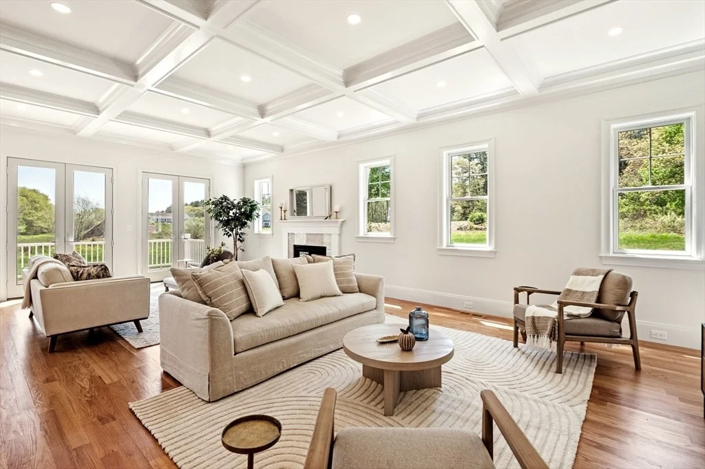 Photo of 333 Perkins Row