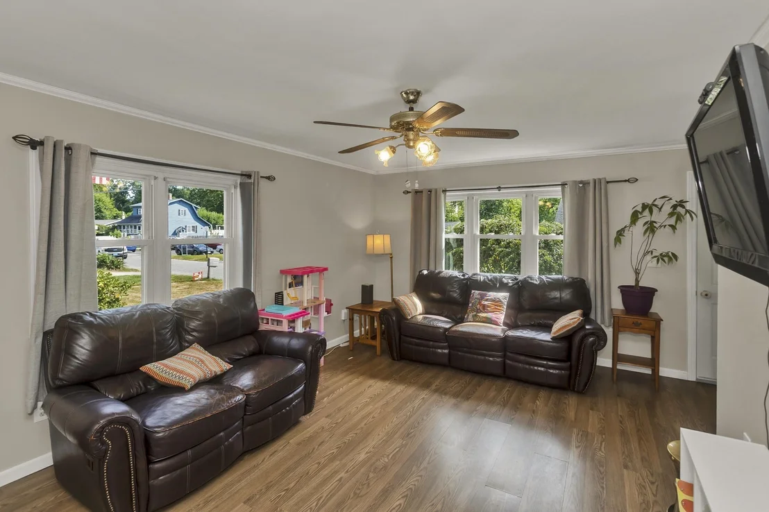 Photo of 26 Beaudry Ave