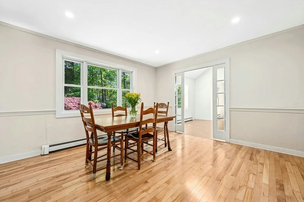 Photo of 25 Warren Street