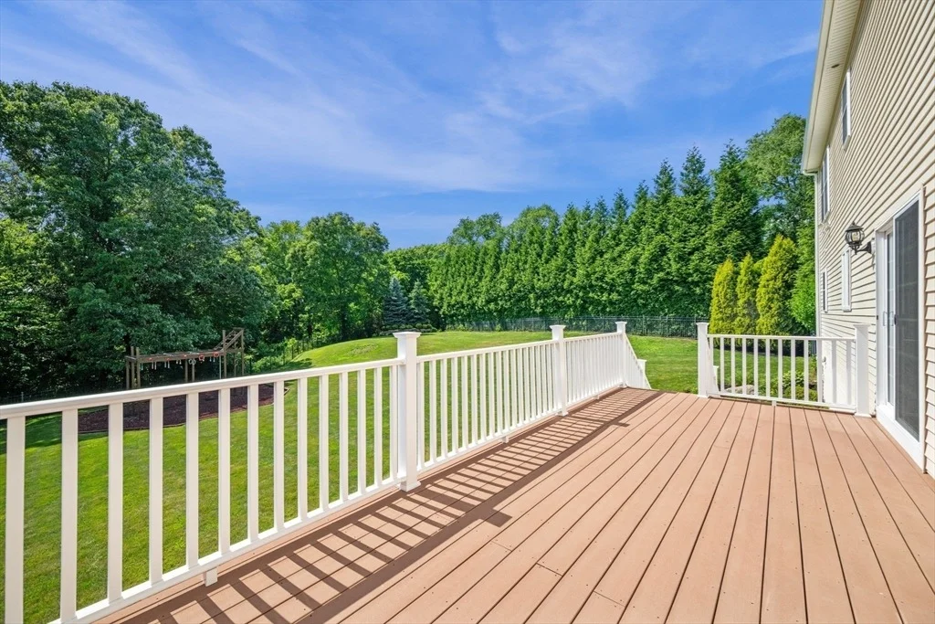 Photo of 103 Wenham Rd
