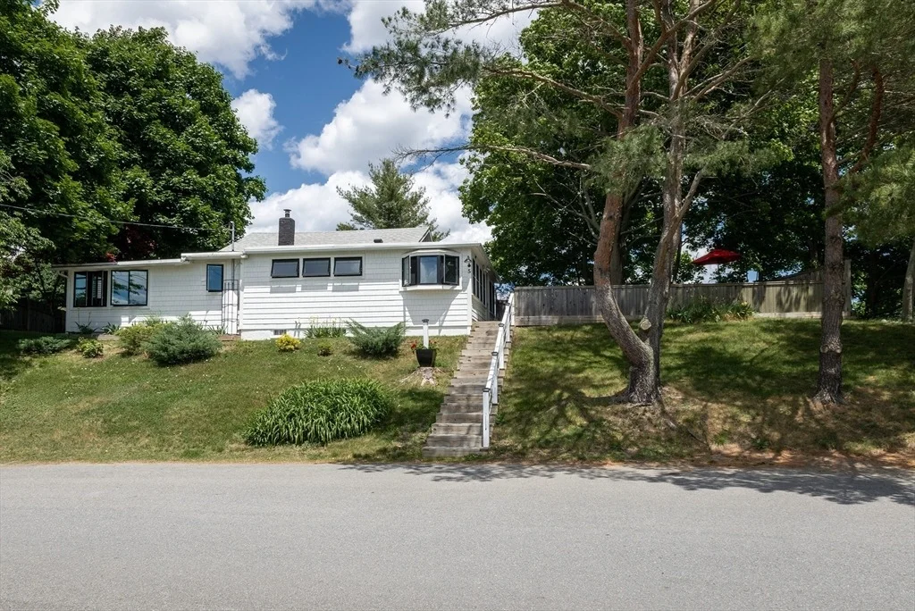 Photo of 5 Eagle Hill Rd