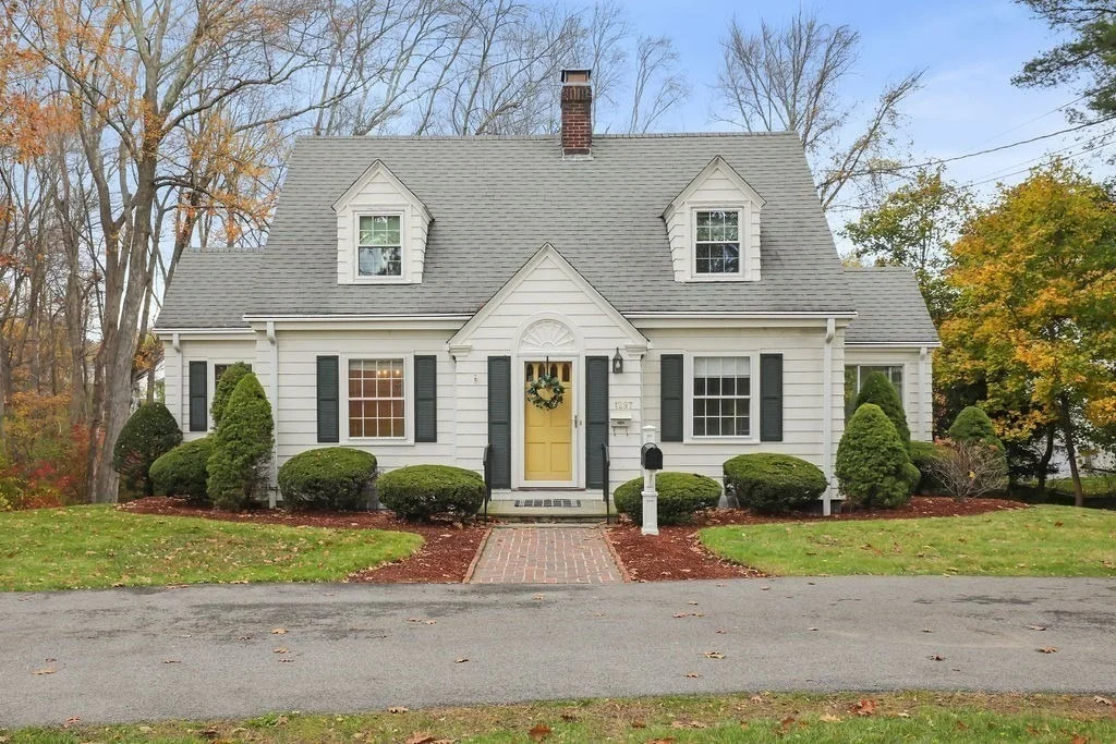 Photo of 1297 Old Worcester Rd