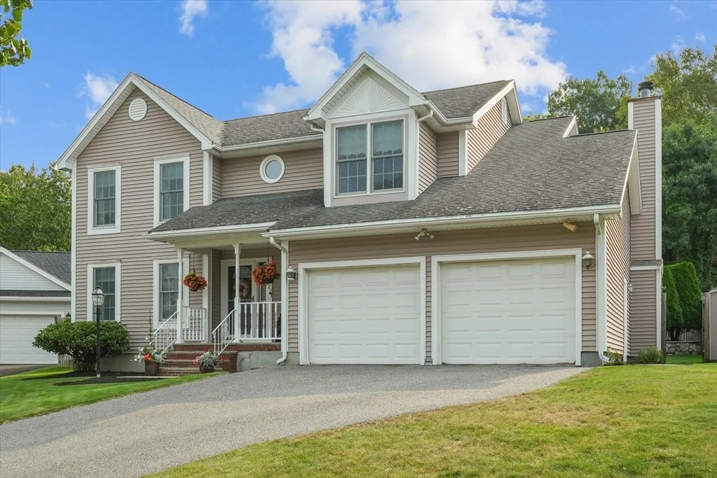 Photo of 325 Den Quarry Road