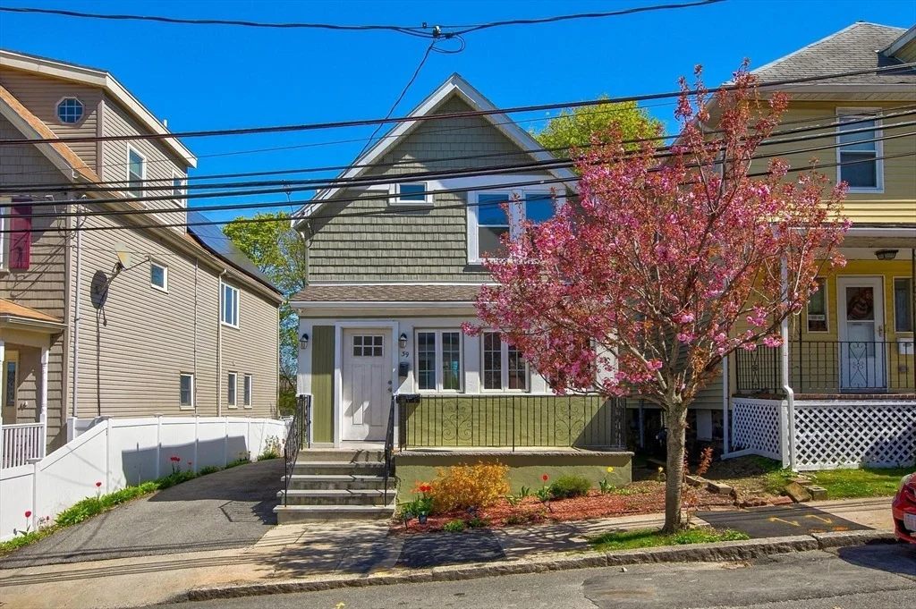 Photo of 39 Ash Ave