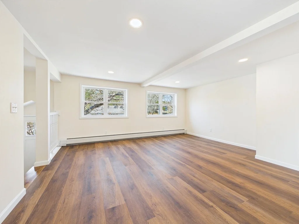 Photo of 5 Pilgrim Ave