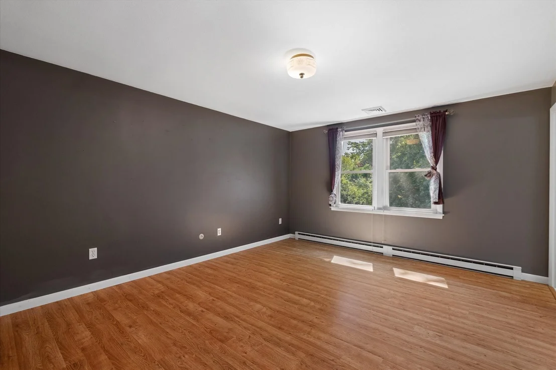 Photo of 36 Barry Rd