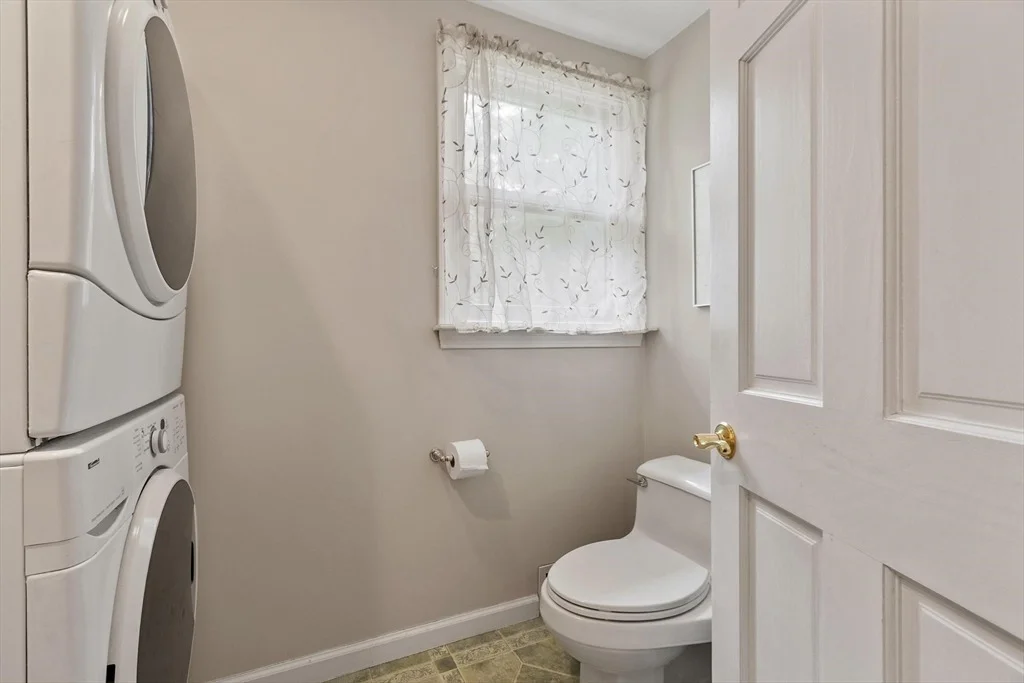Photo of 107 Maple Rd