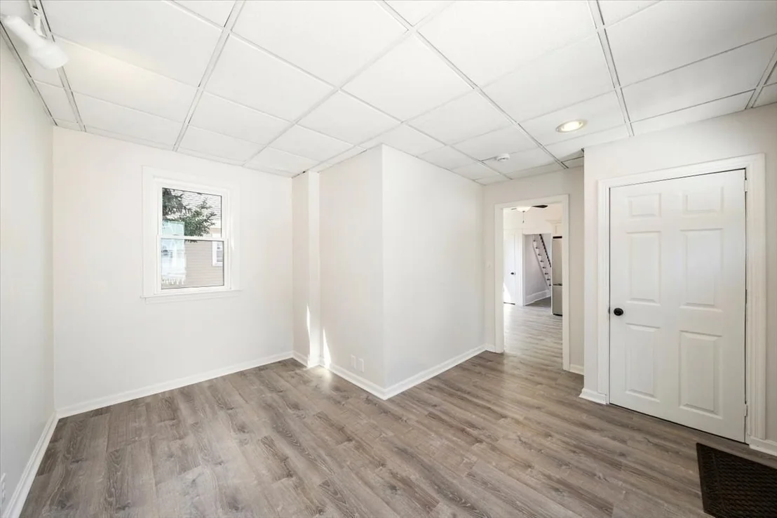 Photo of 92 Alexander St