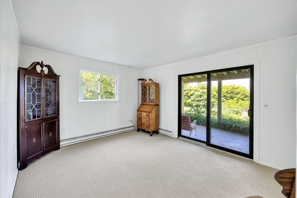 Photo of 128 Whippoorwill Cir