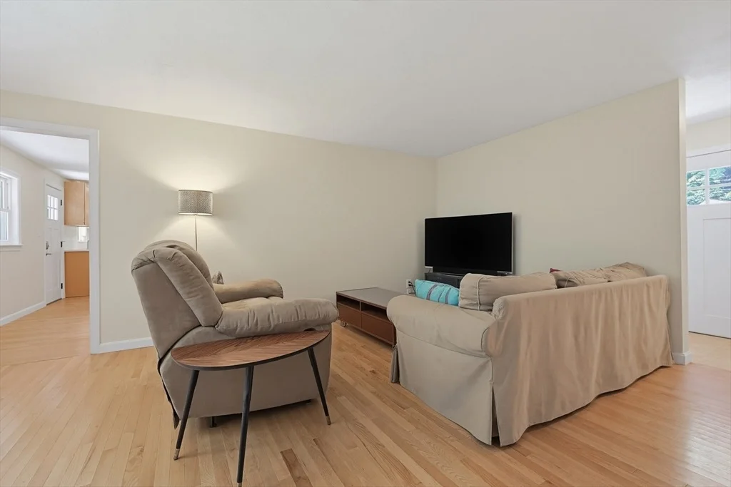 Photo of 71 Carpenter Rd