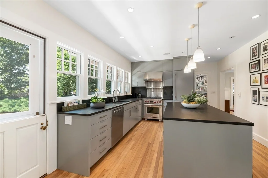 Photo of 8 Brier Rd