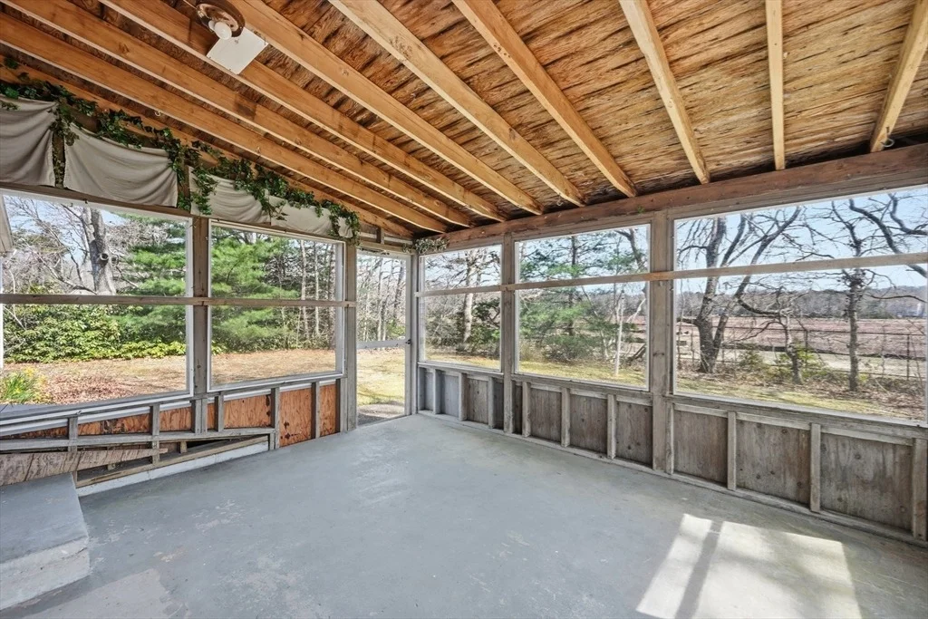 Photo of 22 Longfellow Dr