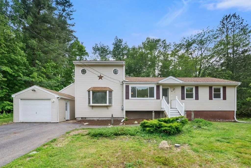 Photo of 52 Richard Rd