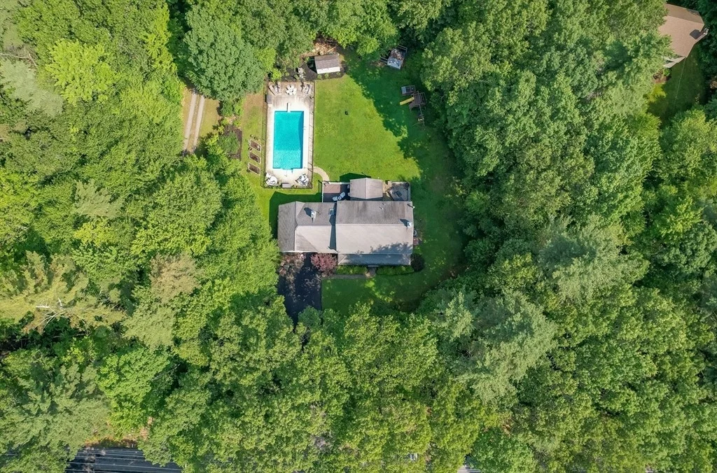 Photo of 43 Groton Road